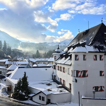 Family Hotel Schloss Rosenegg Fieberbrunn Εξωτερικό φωτογραφία