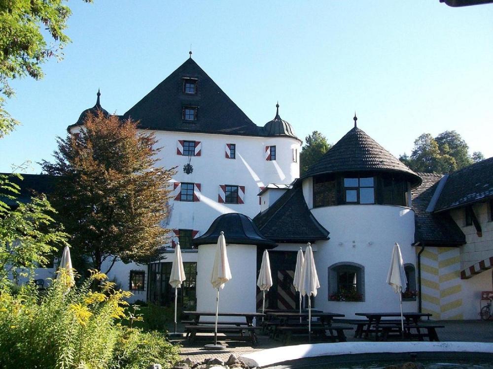 Family Hotel Schloss Rosenegg Fieberbrunn Εξωτερικό φωτογραφία