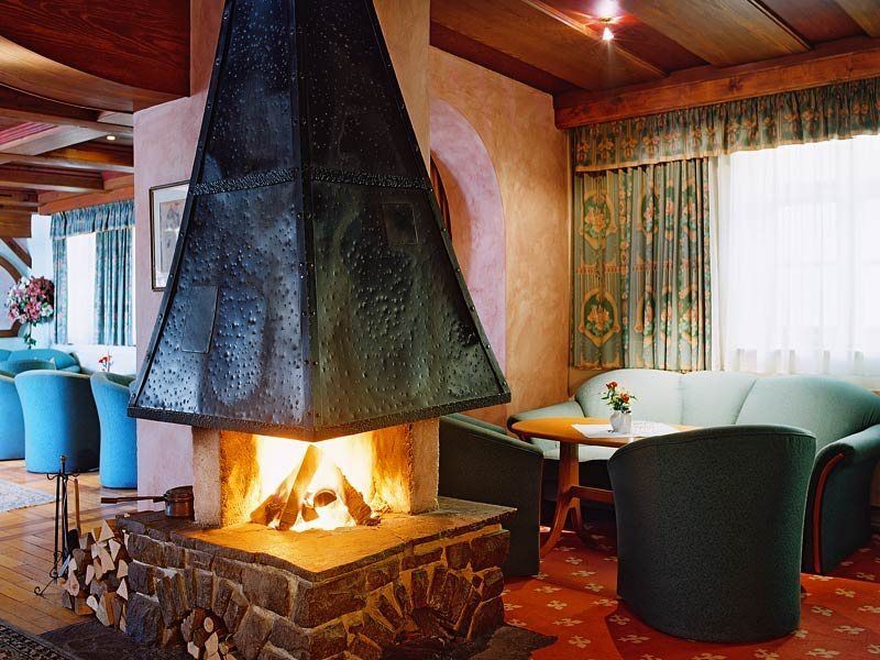 Family Hotel Schloss Rosenegg Fieberbrunn Εξωτερικό φωτογραφία