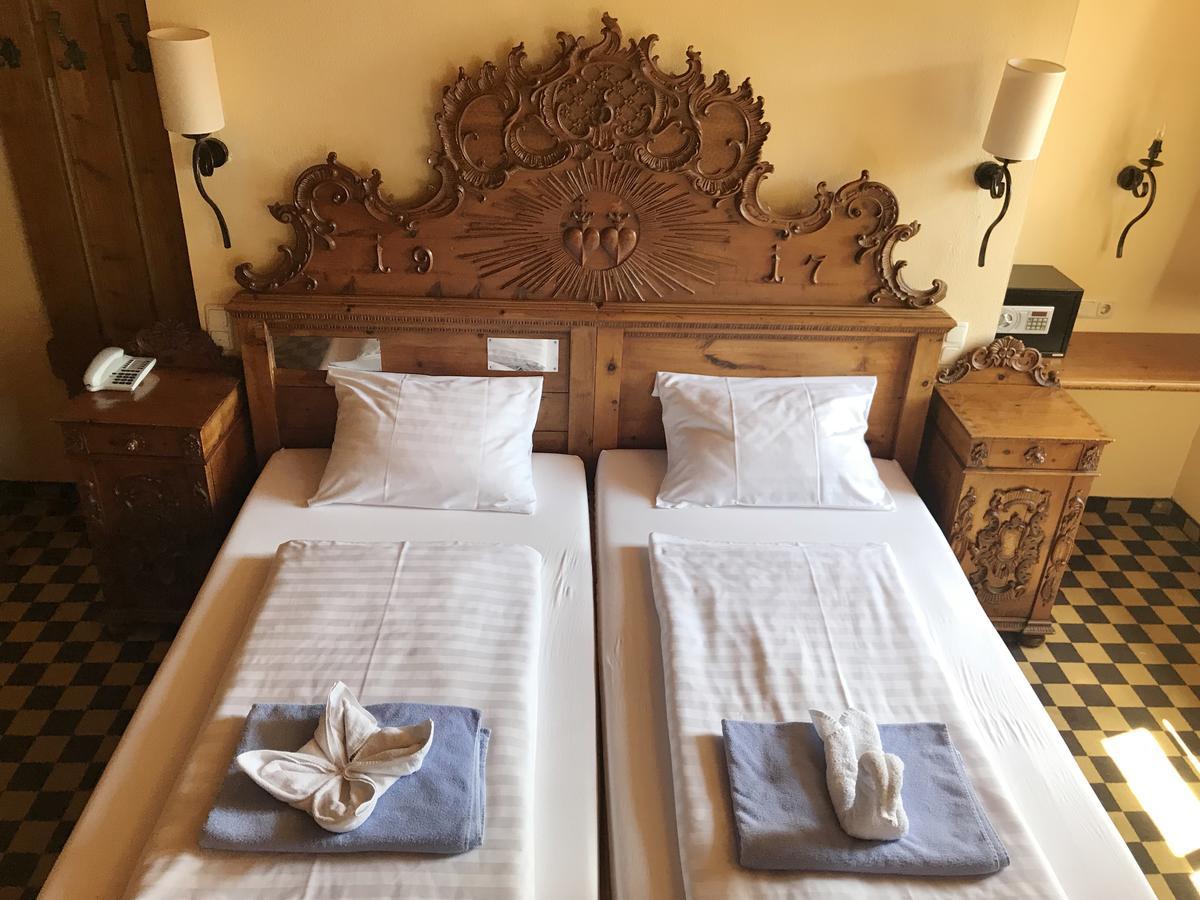 Family Hotel Schloss Rosenegg Fieberbrunn Εξωτερικό φωτογραφία