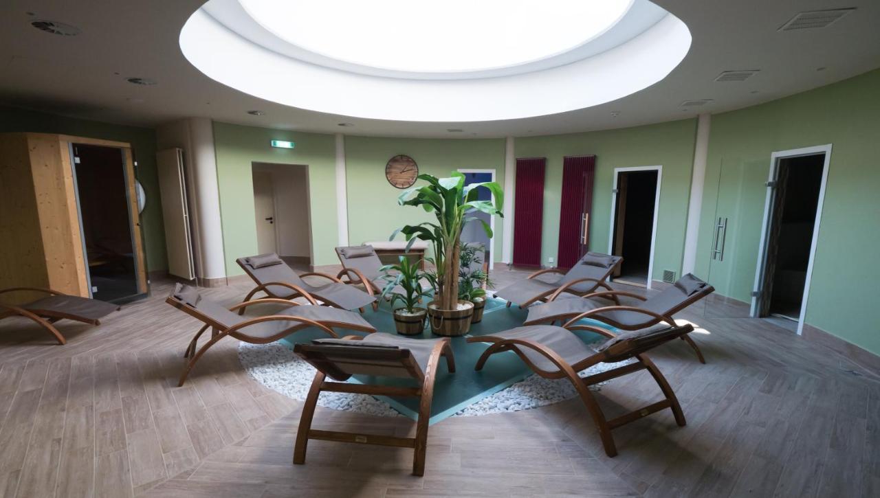 Family Hotel Schloss Rosenegg Fieberbrunn Εξωτερικό φωτογραφία