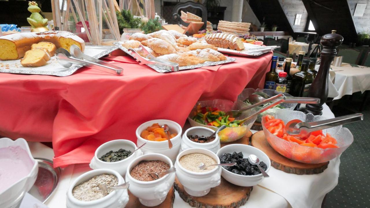 Family Hotel Schloss Rosenegg Fieberbrunn Εξωτερικό φωτογραφία